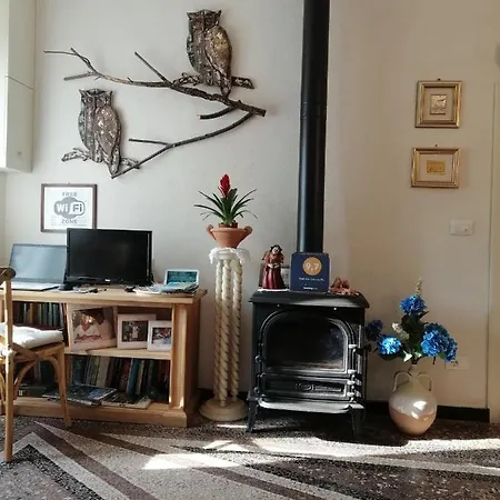 ベッド・アンド・ブレックファスト Alle Ortensie Blu 3*