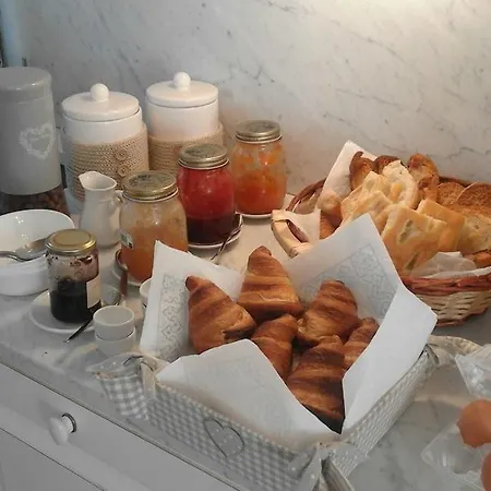 ベッド・アンド・ブレックファスト Alle Ortensie Blu